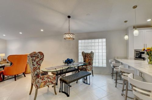 11652 Castellon Ct, Boynton Beach FL  33437-4085 exterior