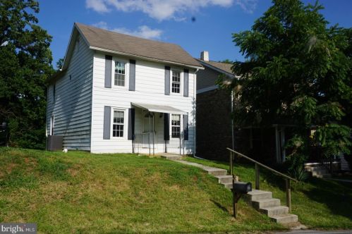 207 Limestone Rd, Parkesburg, PA 19365-1003