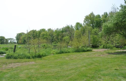 2665 18b Rd, Tippecanoe IN  46570-9505 exterior