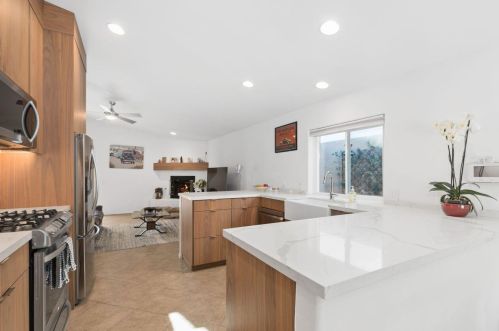 53360 Avenida Juarez, La Quinta CA  92253-3495 exterior