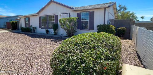 3635 Salter Dr, Glendale, AZ 85308-2068