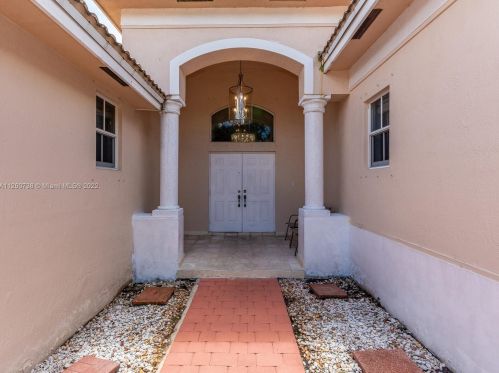 16230 36th St, Hollywood FL  33027-4519 exterior