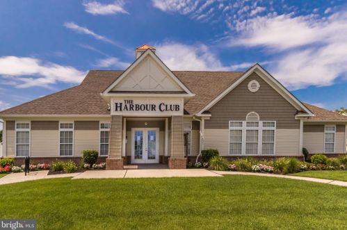 119 Nathan Dr, Riverton NJ  08077 exterior