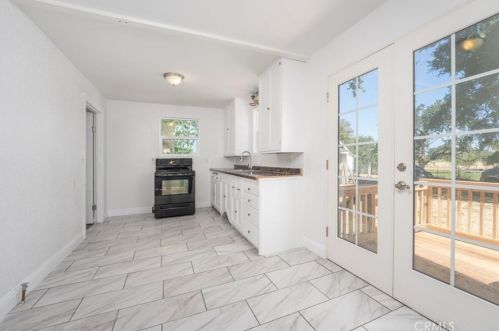 25140 3 Ave, Los Molinos CA  96055-9535 exterior