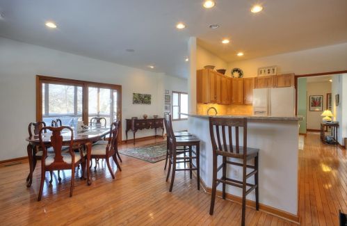 34 Lantern Ridge Rd, Miami, OH 45056-9518