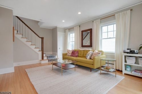 20 Stanford Pl, Montclair NJ  07042-5010 exterior