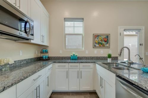 4926 Quiet Way, Gilbert AZ  85298-0648 exterior
