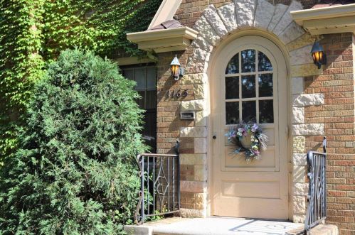 1165 Grignon St, Green Bay, WI 54301-3018