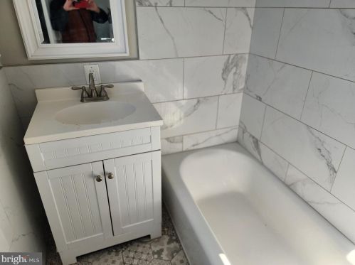 1100 Green St, Norristown PA  19401-3806 exterior