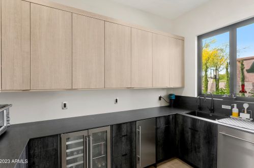 10019 57th St, Scottsdale AZ  85253-1137 exterior