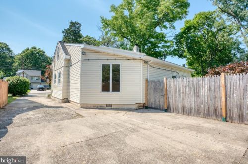 746 Carter Ave, West Deptford NJ  08096-1468 exterior