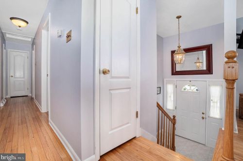 7 Brandywine Dr, Shrewsbury PA  17361-1803 exterior