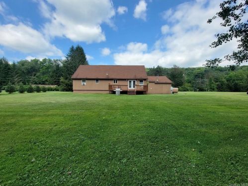 25 Wegman Rd, Lew Beach, NY 12758-6420
