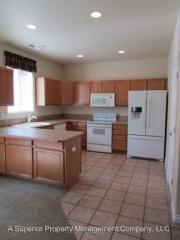 19423 Brookside Way, Bend OR  97702-3212 exterior