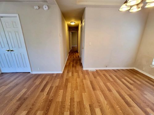 14 Ellie Dr, Santa Rosa CA  95403-1111 exterior