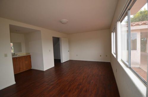 2914 Mobley St, San Diego CA 92123-3037 exterior