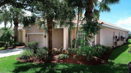 2327 Bainmar Dr, Lehigh Acres, FL 33973-6074
