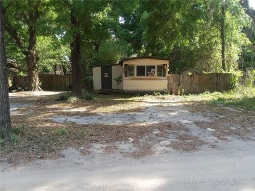 20950 155th St, Umatilla, FL 32784-8279
