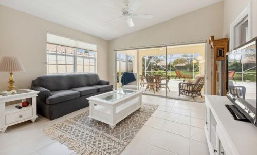 7718 Pine Island Way, West Palm Beach FL  33411-5802 exterior