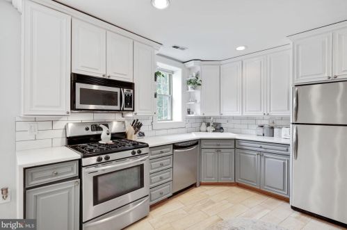 1355 Shepherd St, Washington, DC 20011-5529