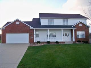 4931 Simsbury Cir, Massillon, OH 44646-9578