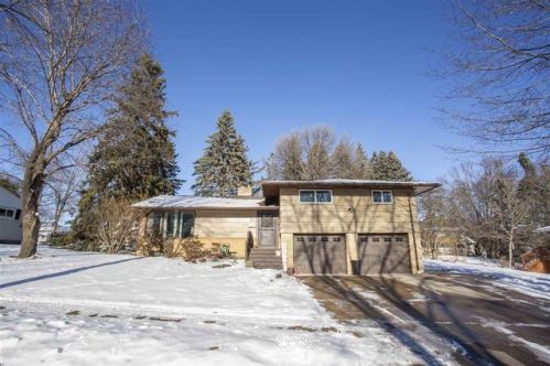 612 Lawrence Ave, Weston, WI 54474-1238