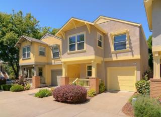 57 Metro Ln, Sacramento, CA 95816-4396