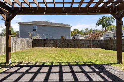1226 Beck Dr, Mount Pleasant SC  29466-9379 exterior