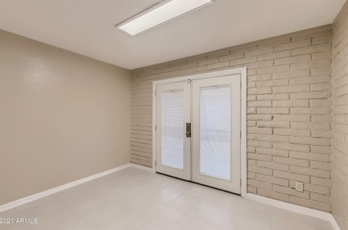 1808 Darrel Rd, Phoenix AZ  85042-6418 exterior