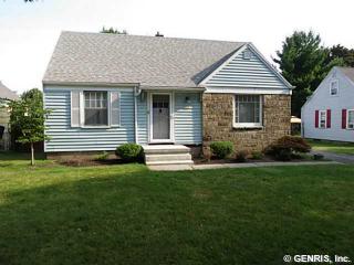 162 Langford Rd, Rochester, NY 14615-2216
