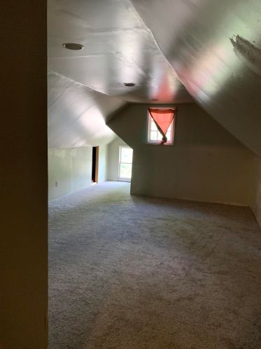 2432 Burleigh St, Milwaukee WI 53206-1205 exterior