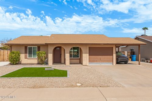 1608 Stottler Dr, Chandler, AZ 85224-2663
