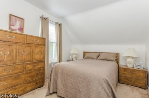 25 Race St, Nutley NJ  07110-2627 exterior