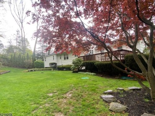 23 Binnacle Ave, West Milford Lakes NJ  07480-4814 exterior