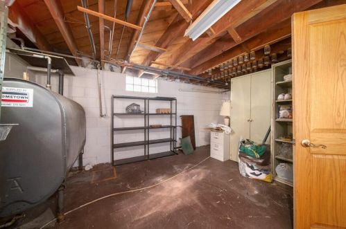 4612 Van Beck Ave, Milwaukee WI 53207-4458 exterior