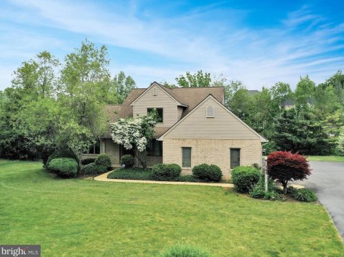 343 Carter Moir Dr, Lancaster, PA 17601-2967