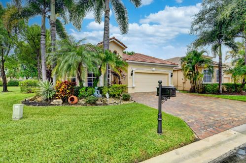 7026 Veneto Dr, Boynton Beach, FL 33437-3740