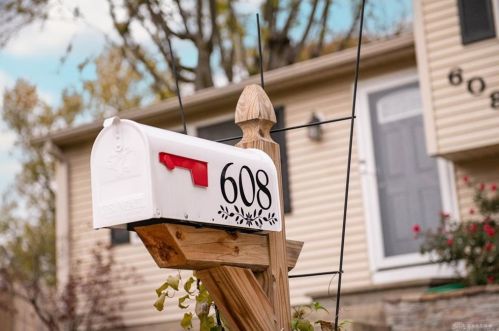 608 Beery Blvd, Englewood OH  45322-3035 exterior