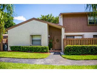 10601 113th Pl, Miami, FL 33176-8238