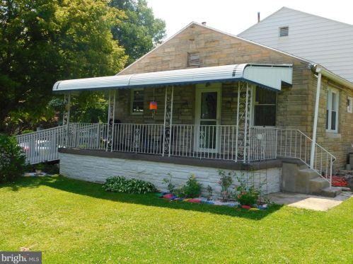 325 Andrews Ave, Manor, PA 19036-1701