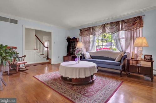 418 Blacklatch Ln, Camp Hill PA  17011-8414 exterior