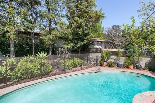 1407 Meridian Ave, South Pasadena CA  91030-3725 exterior