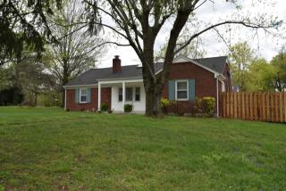 723 Dover Rd, Nashville TN  37211-2664 exterior