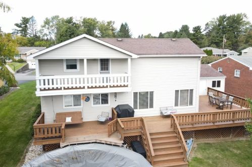 15 Catherine Ave, Latrobe, PA 15650-2602