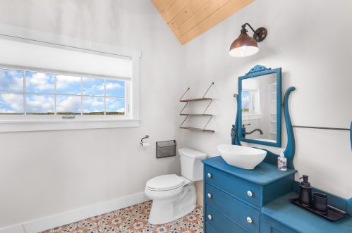 607 Ocean Blvd, Hampton NH  03842-4335 exterior