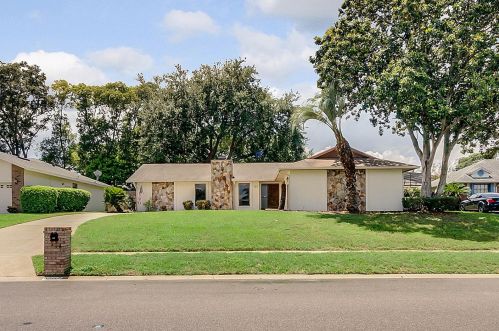 920 American Beauty St, Orlando, FL 32818-6914