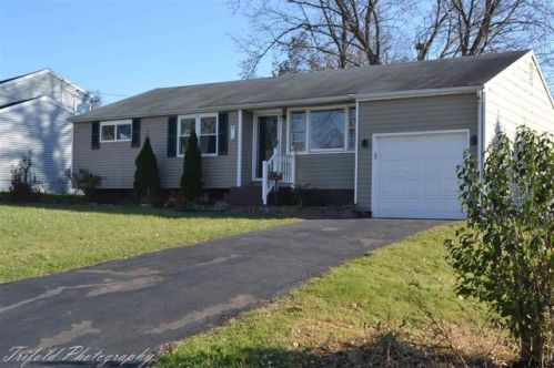 12 Dover Dr, Newtonville, NY 12110-2448