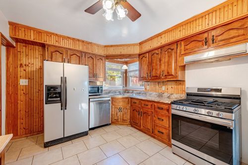 212 Paul Dr, New Kensington PA  15068-2907 exterior