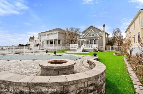 822 North Dr, Bricktown NJ  08724-4816 exterior
