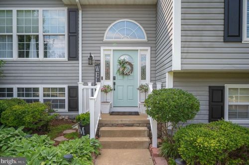 9822 Cannonball Ct, Fredericksburg, VA 22408-9220